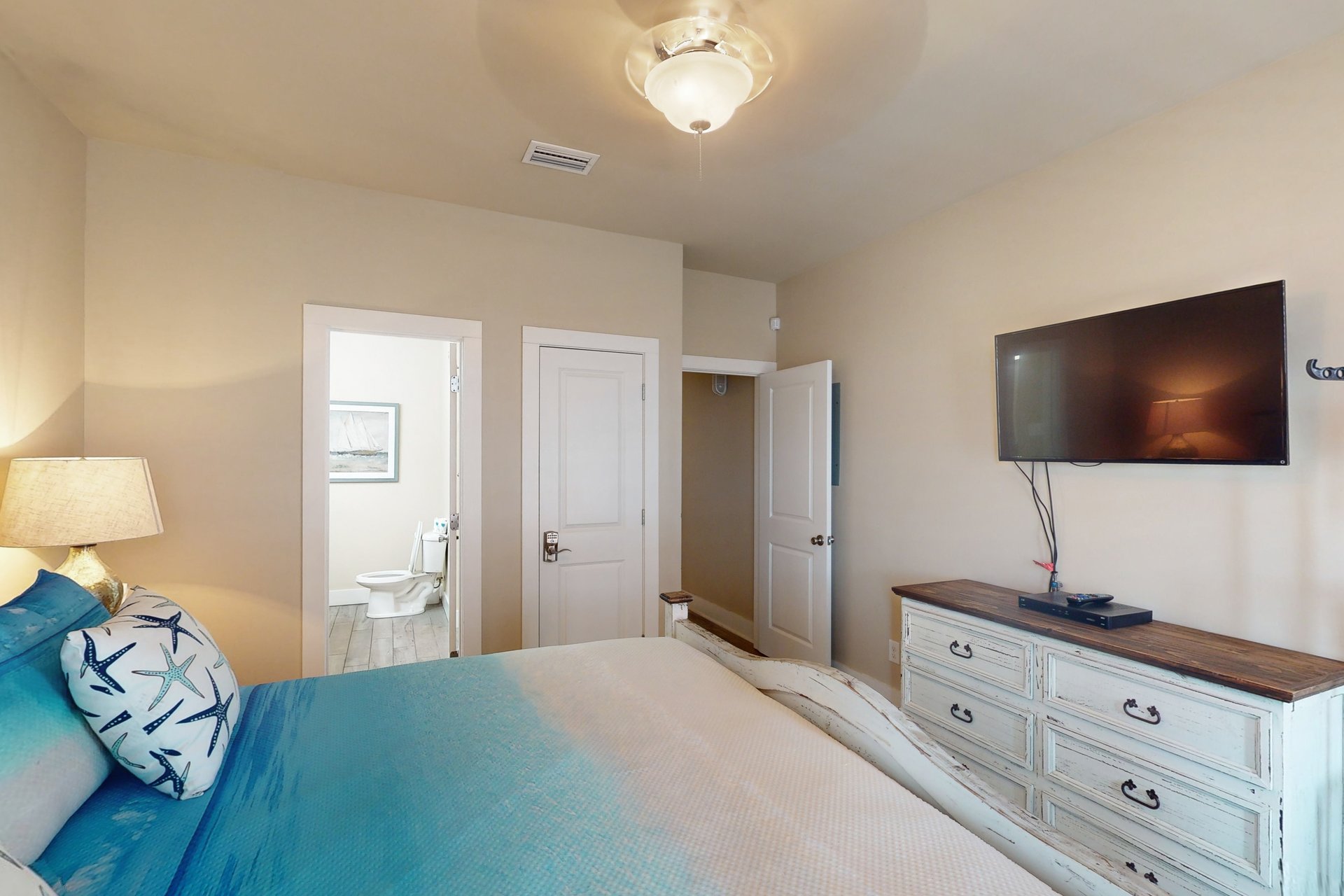 Bottlenose Beach House 13