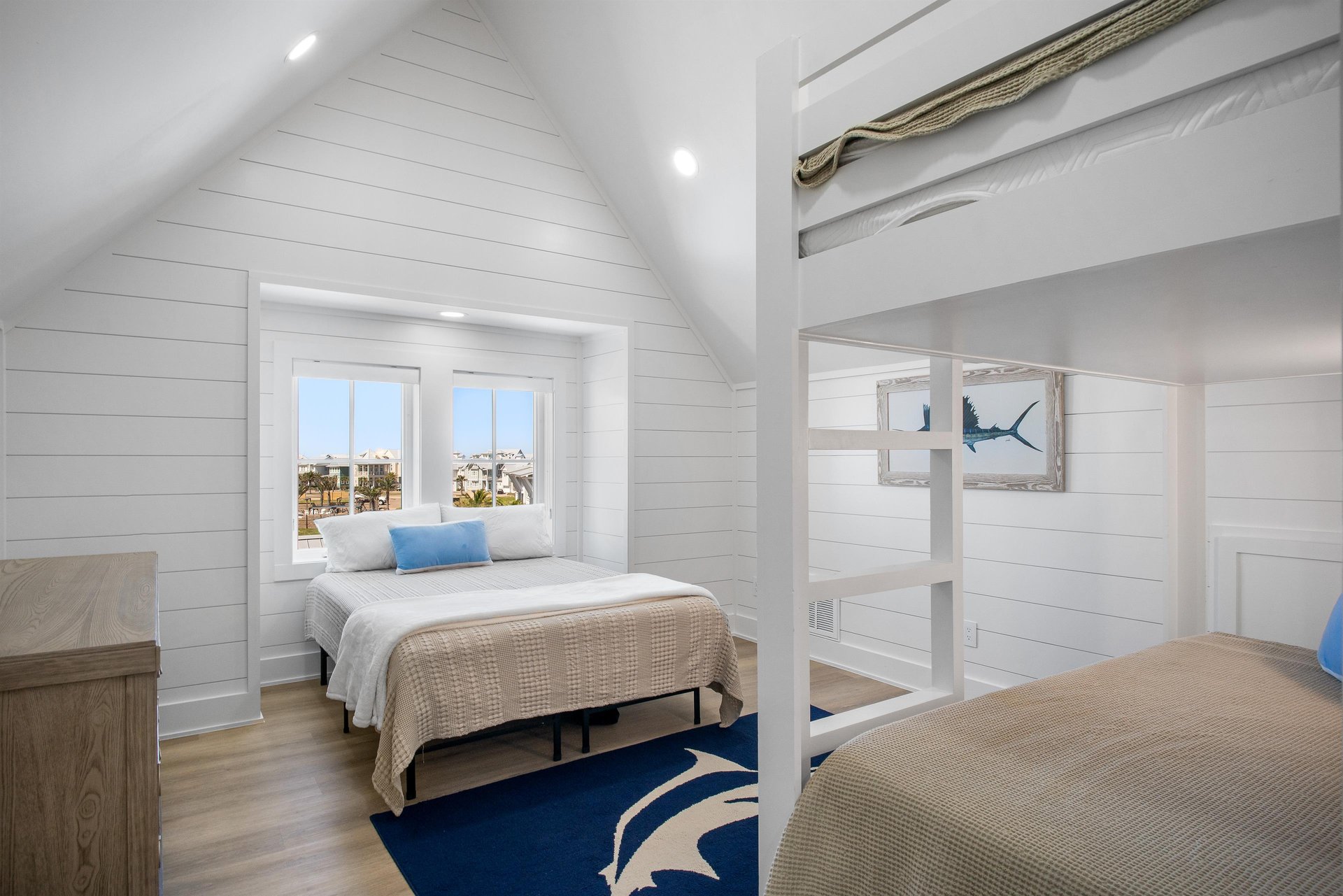 Queen  Twin Bunk Bedroom, 3rd Floor