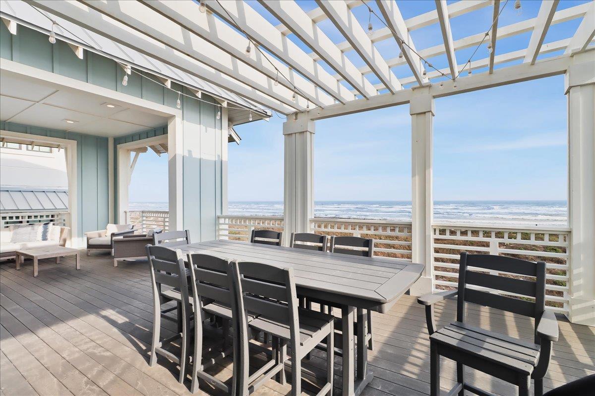 3rd Floor, Living Room Balcony