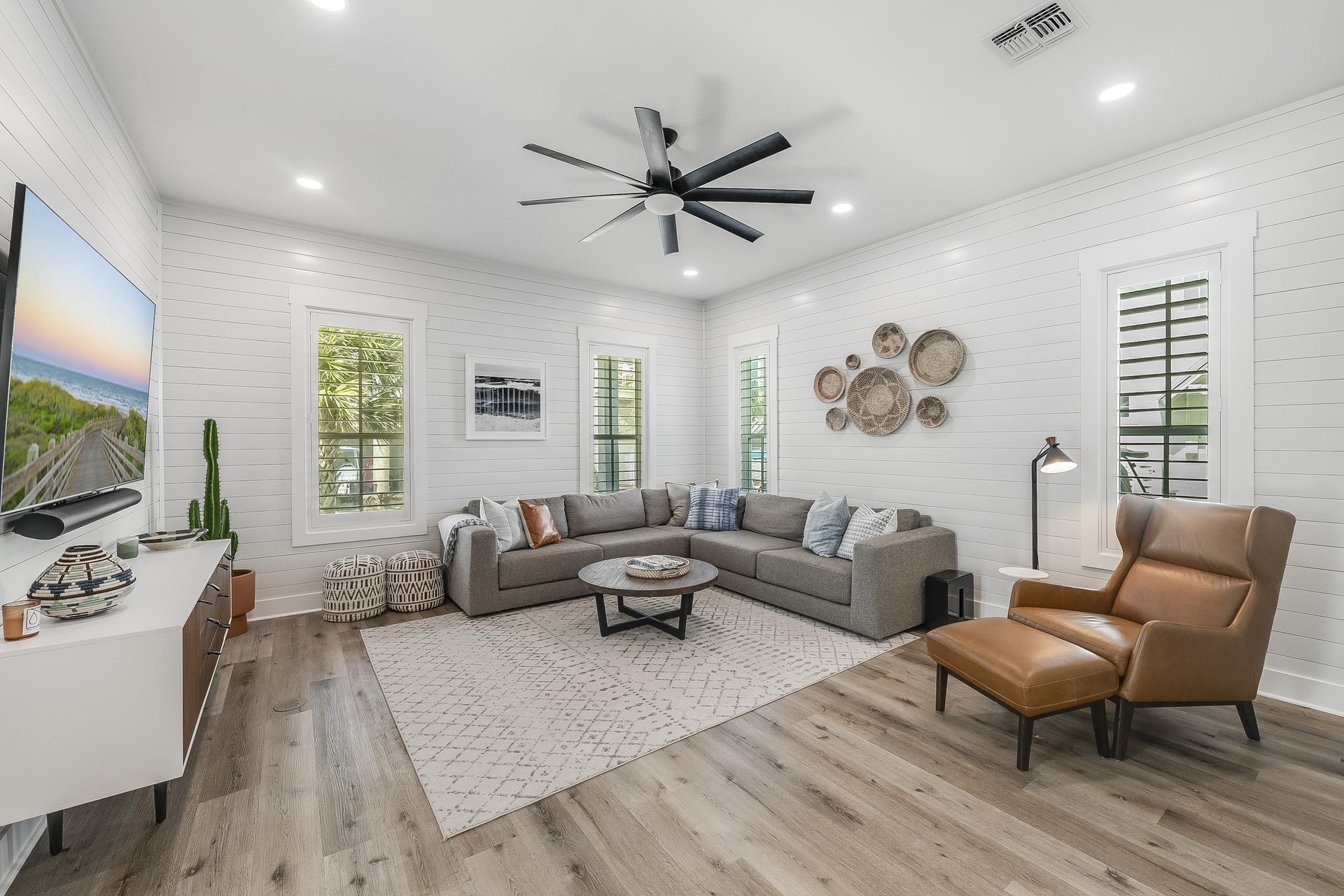 Living Room, 1st Floor