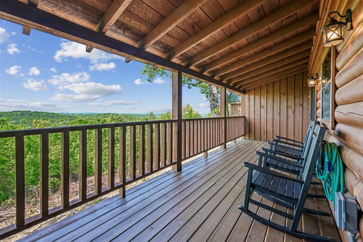 11Balcony