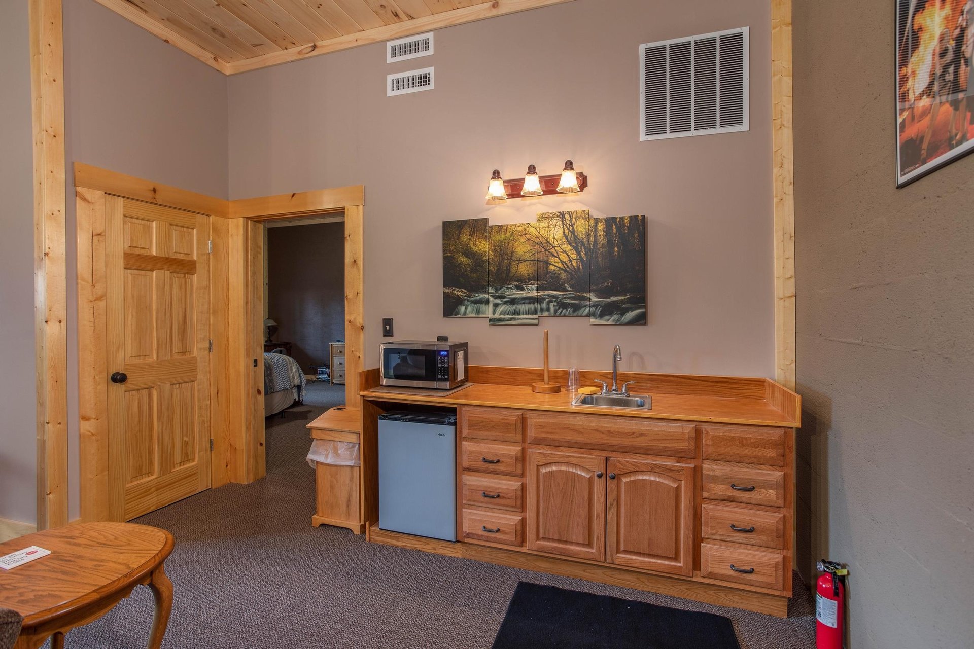 Wet bar