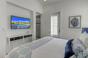 3rd King Bedroom, 2nd Floor