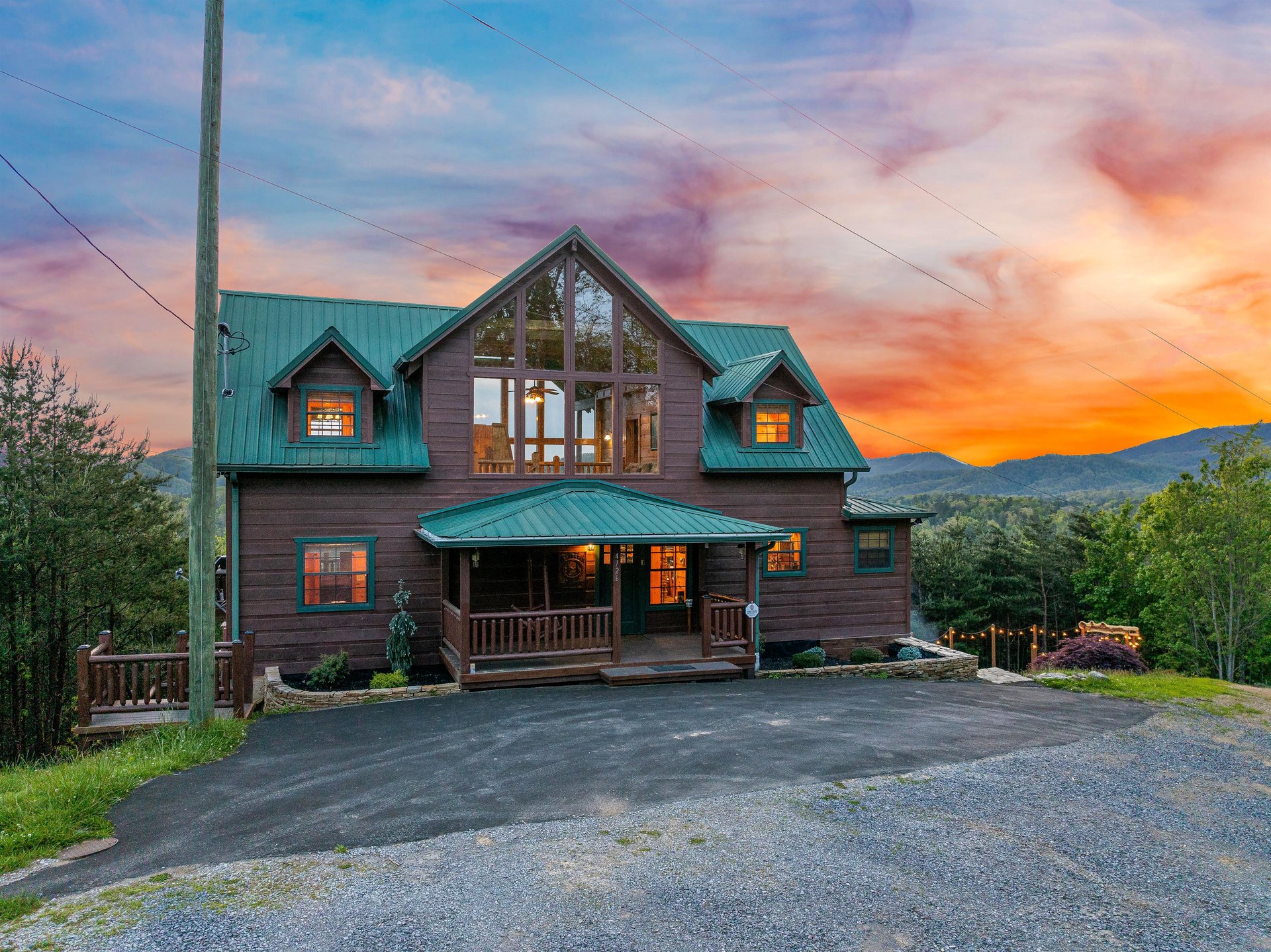 Front of Mountain Bliss cabin