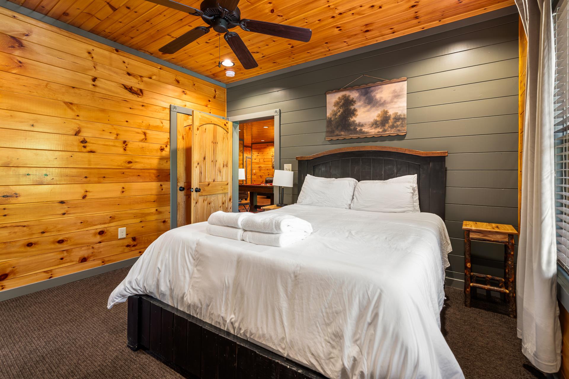 The Gatlinburg Lodge 241