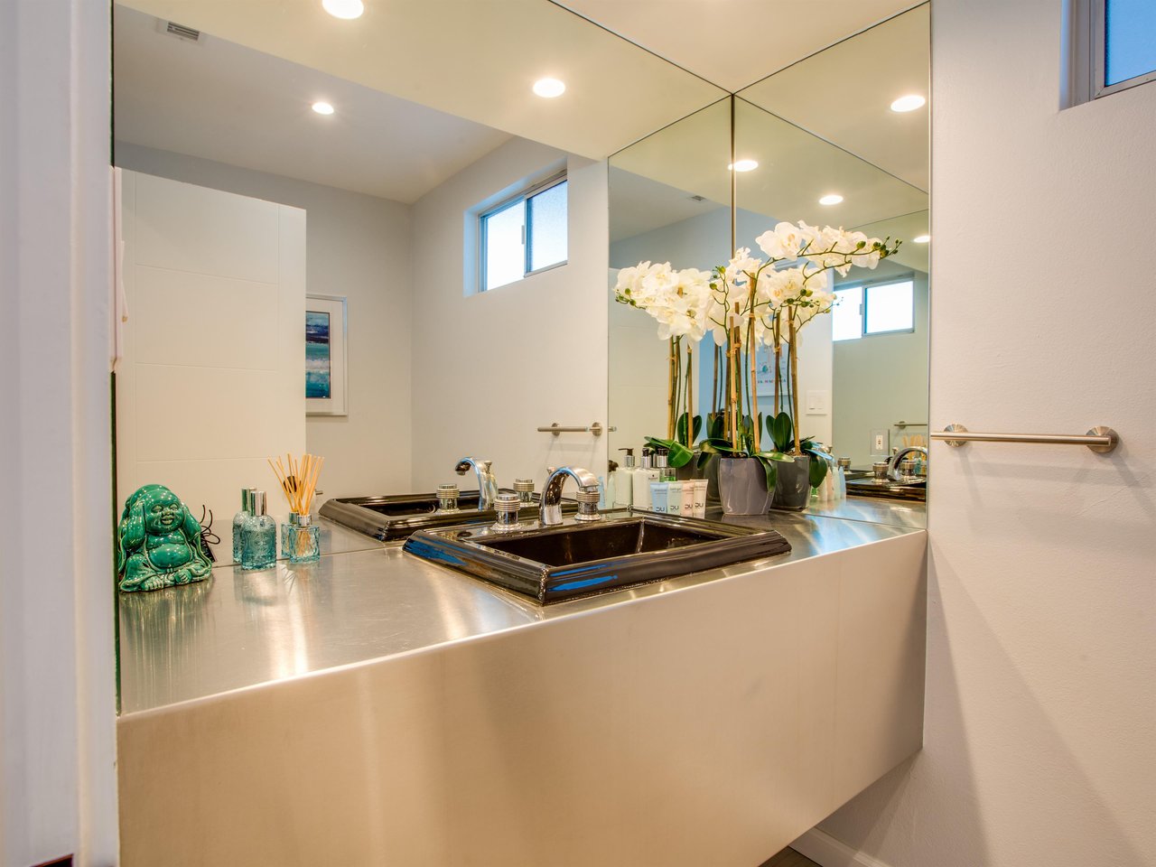 Lots of Counter Space