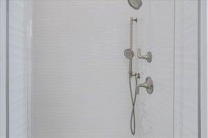 Primary King Bathroom, 2nd Floor