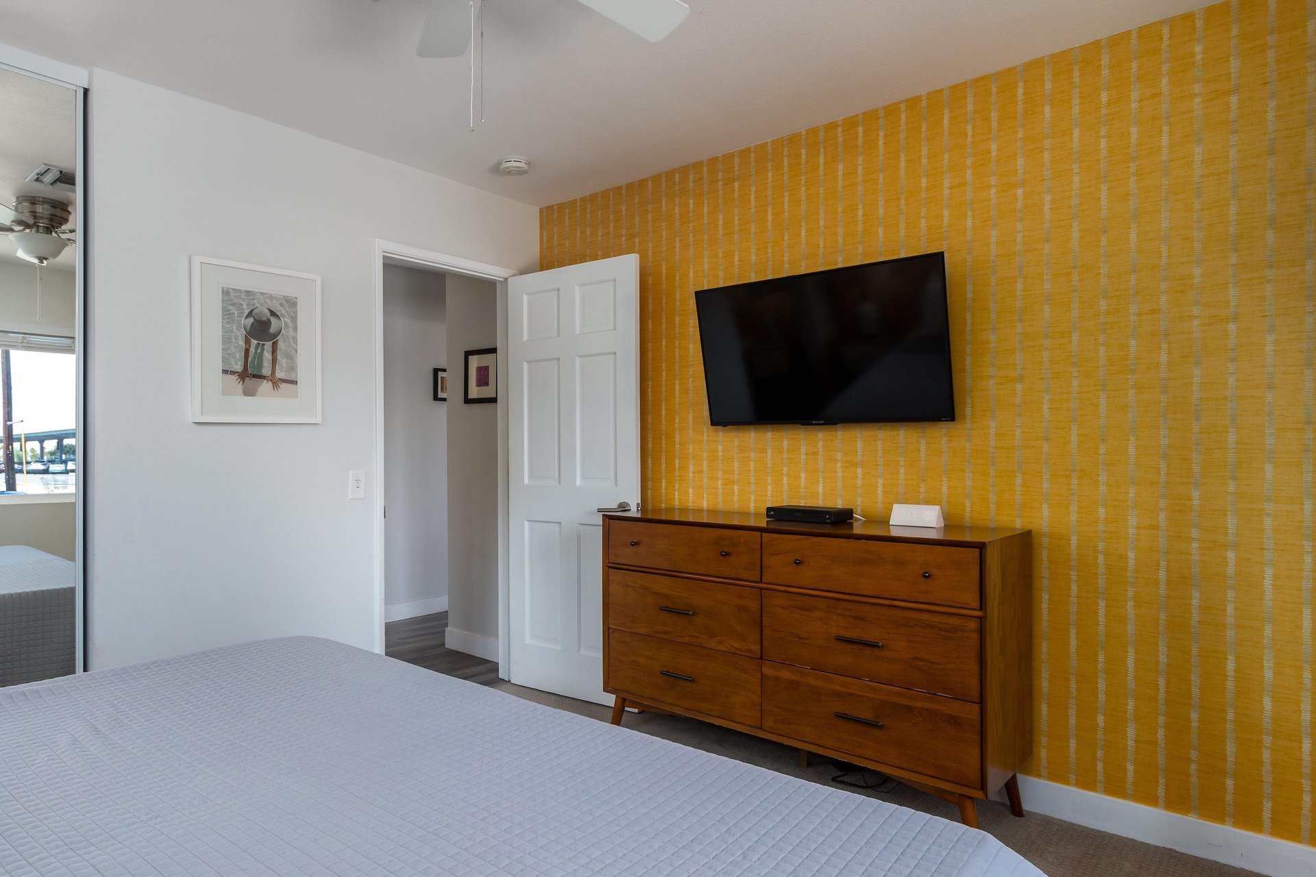 Wake up in the stylish bedroom