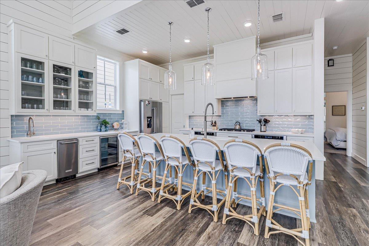 Kitchen  Wet Bar, 2nd Floor
