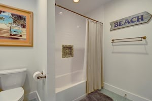 Bunk Room Bathroom