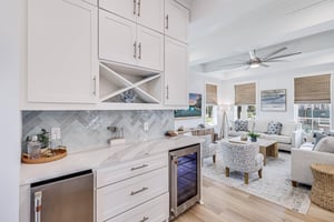 Bar Lounge, 1st Floor