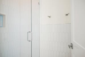 3rd Floor, Shared Bunk Bathroom