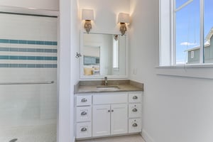 Queen Suite, 2nd Floor