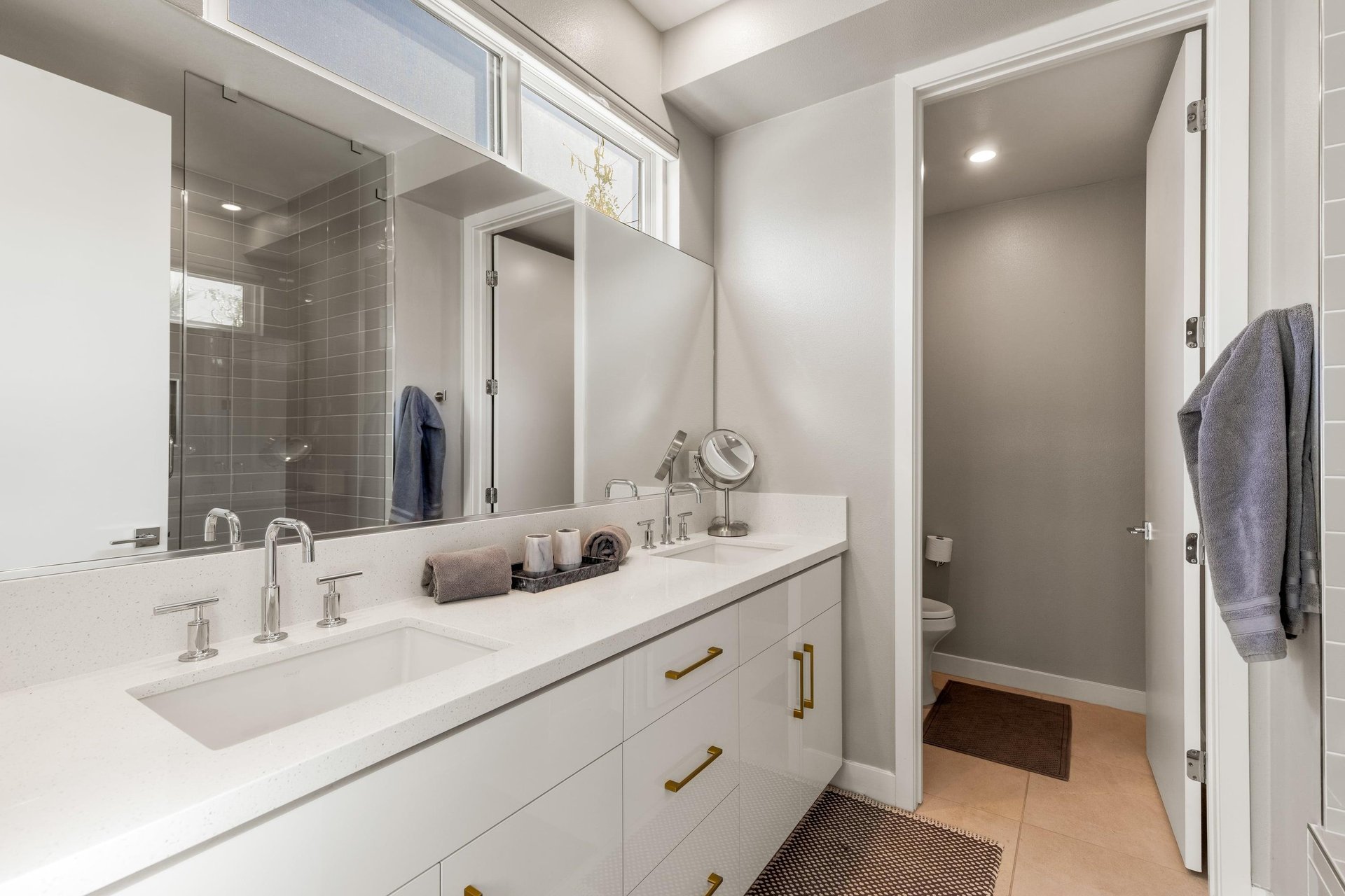 Elegant bathroom