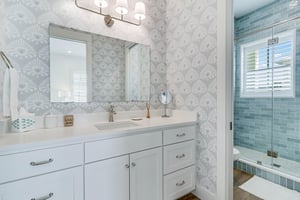 King Suite, 2nd Floor