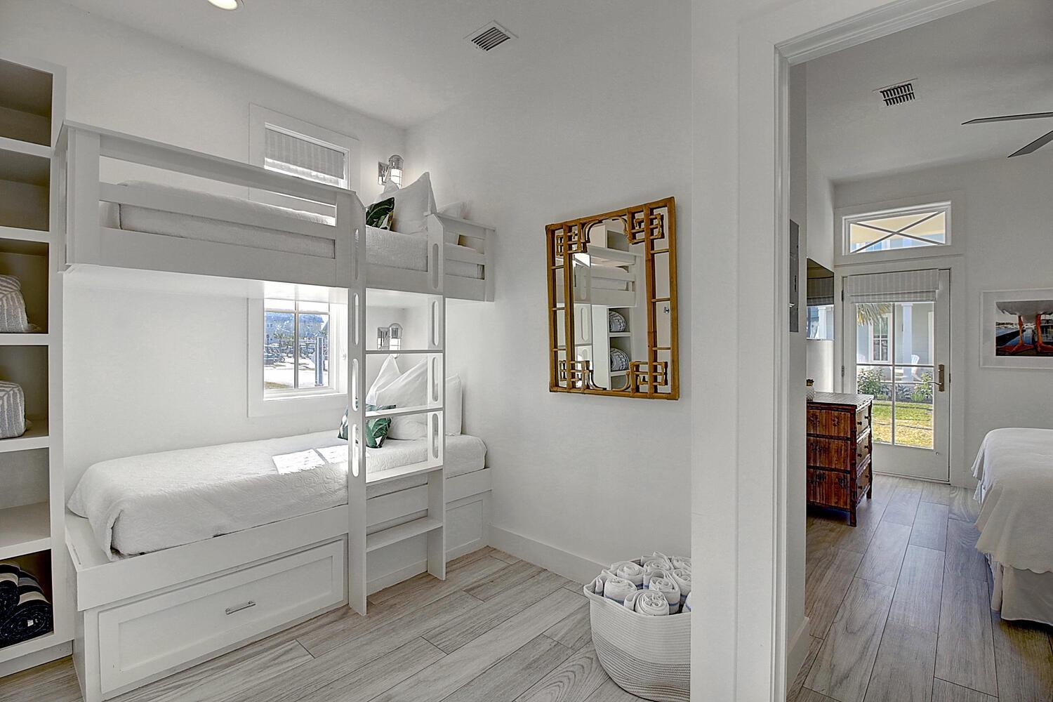 Bunk Area, 1st Floor