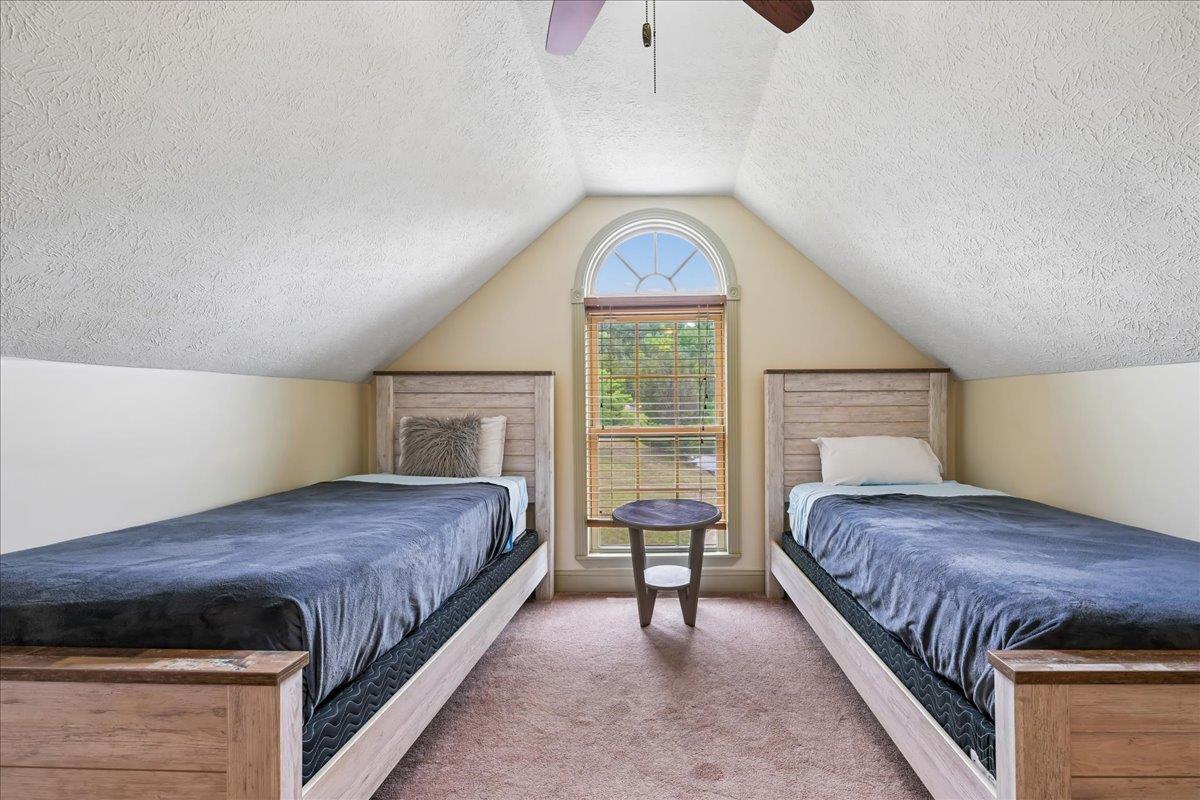 52Bedroom