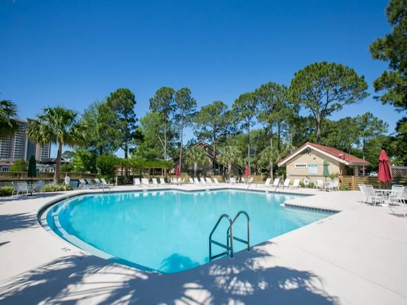 beachwalkvillaspoolpic1.jpg