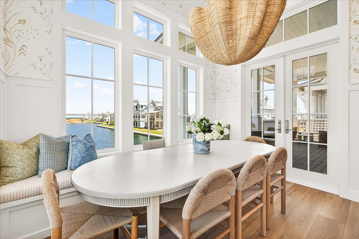 Dining Nook