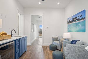 Entryway Living Area with Wet Bar, 1st Floor