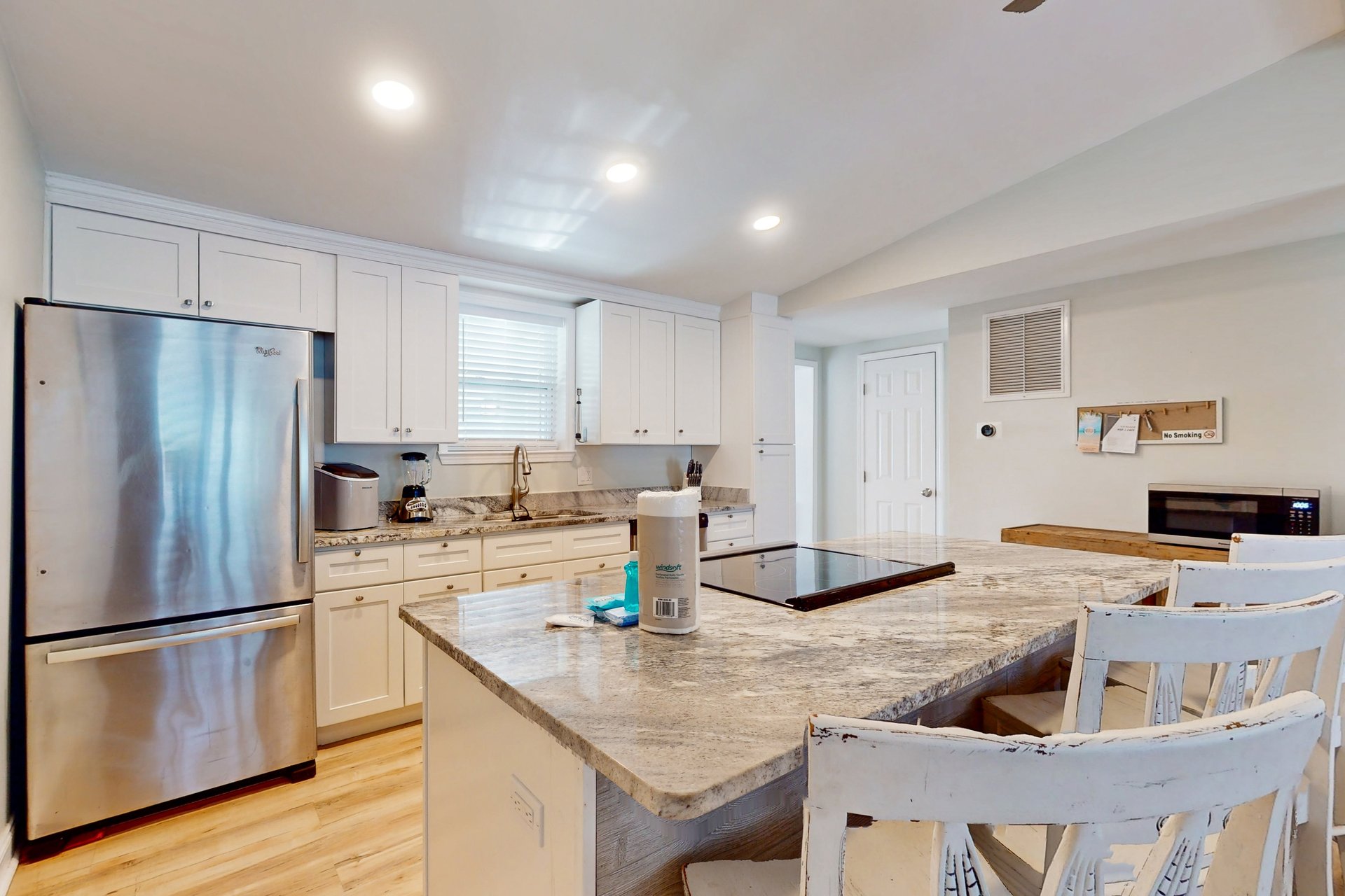 Laguna Beach Leisure 6