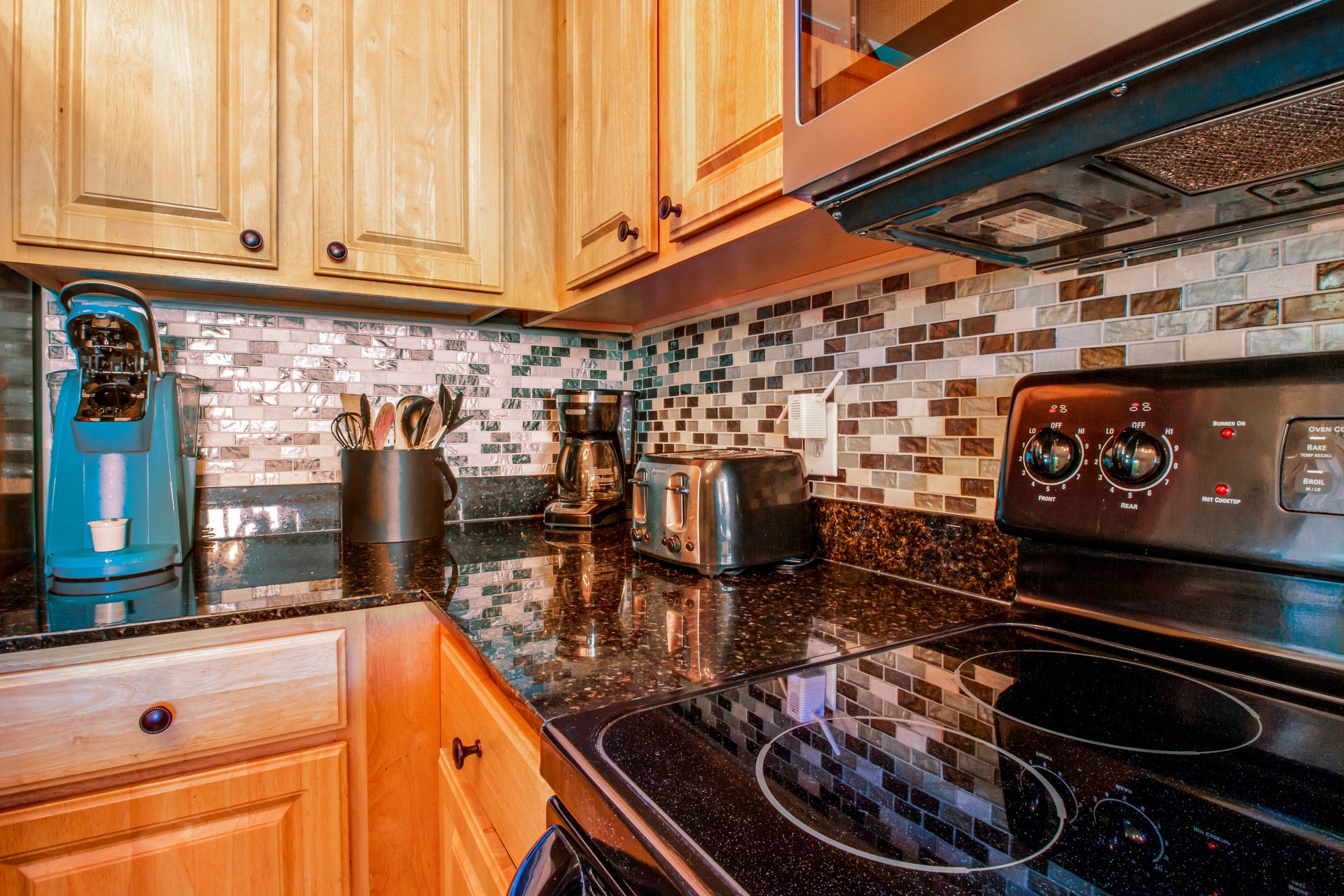 Sunrise Beach 2208  Beachfront Condo 12