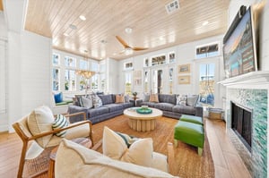 1st Floor, Living Room