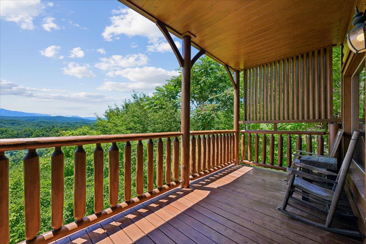 52Balcony