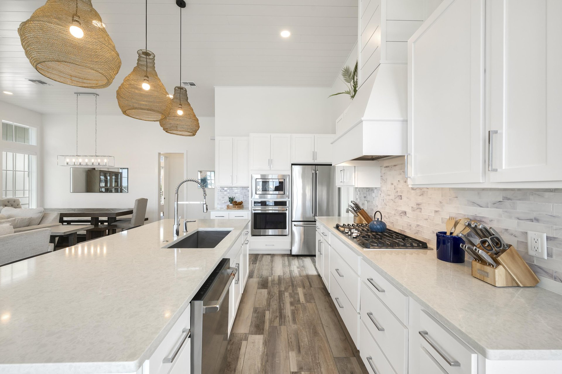 Kitchen, 2nd Floor