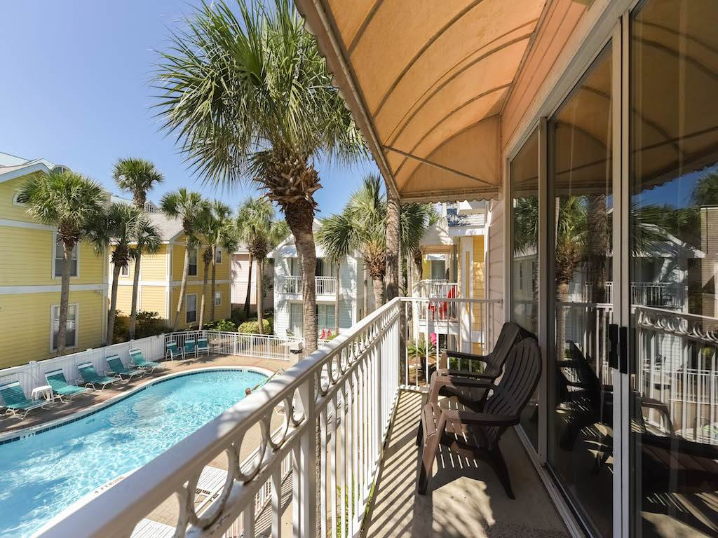 Nantucket Rainbow Cottages 15A 1