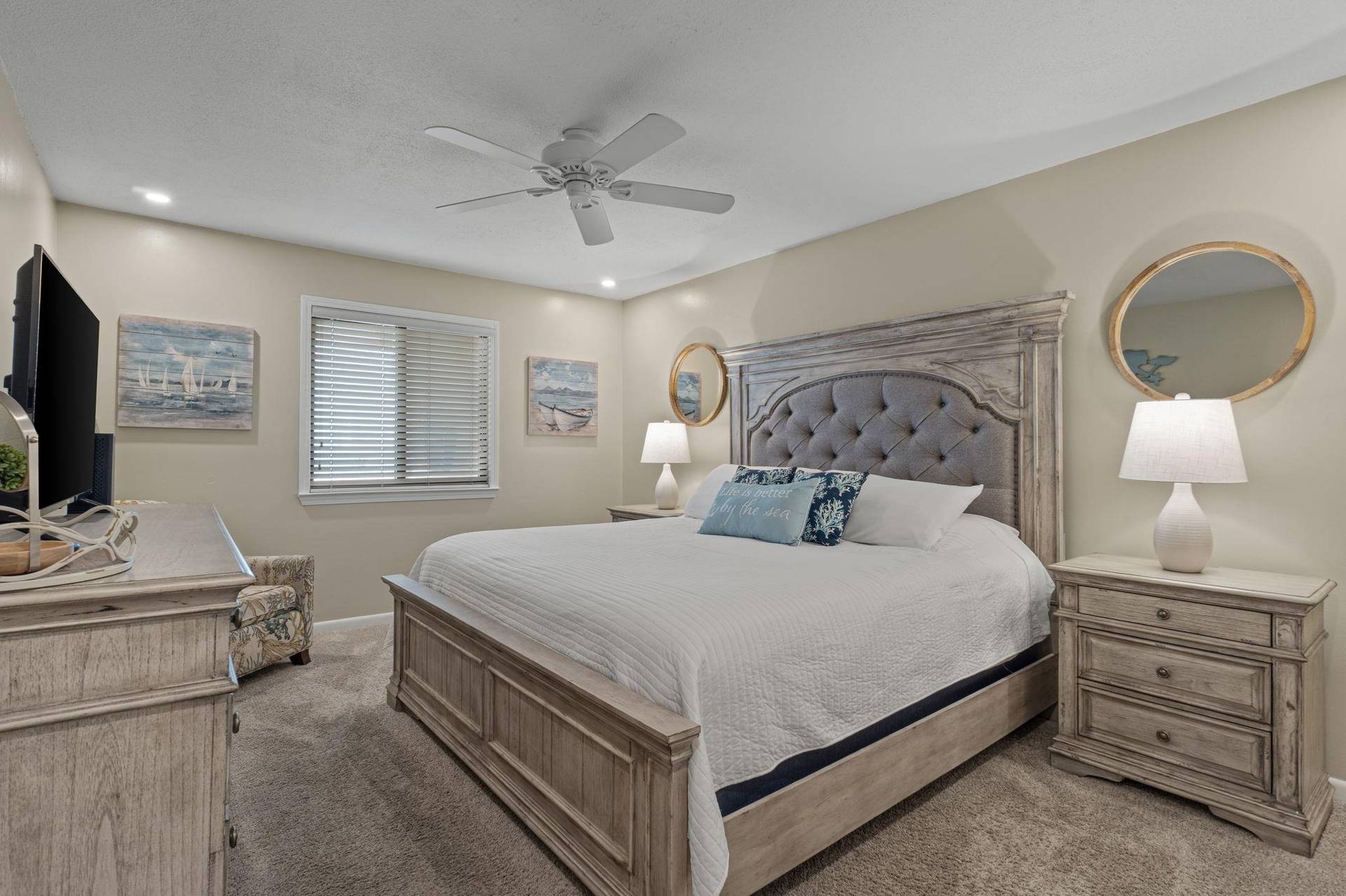 Master King Bed