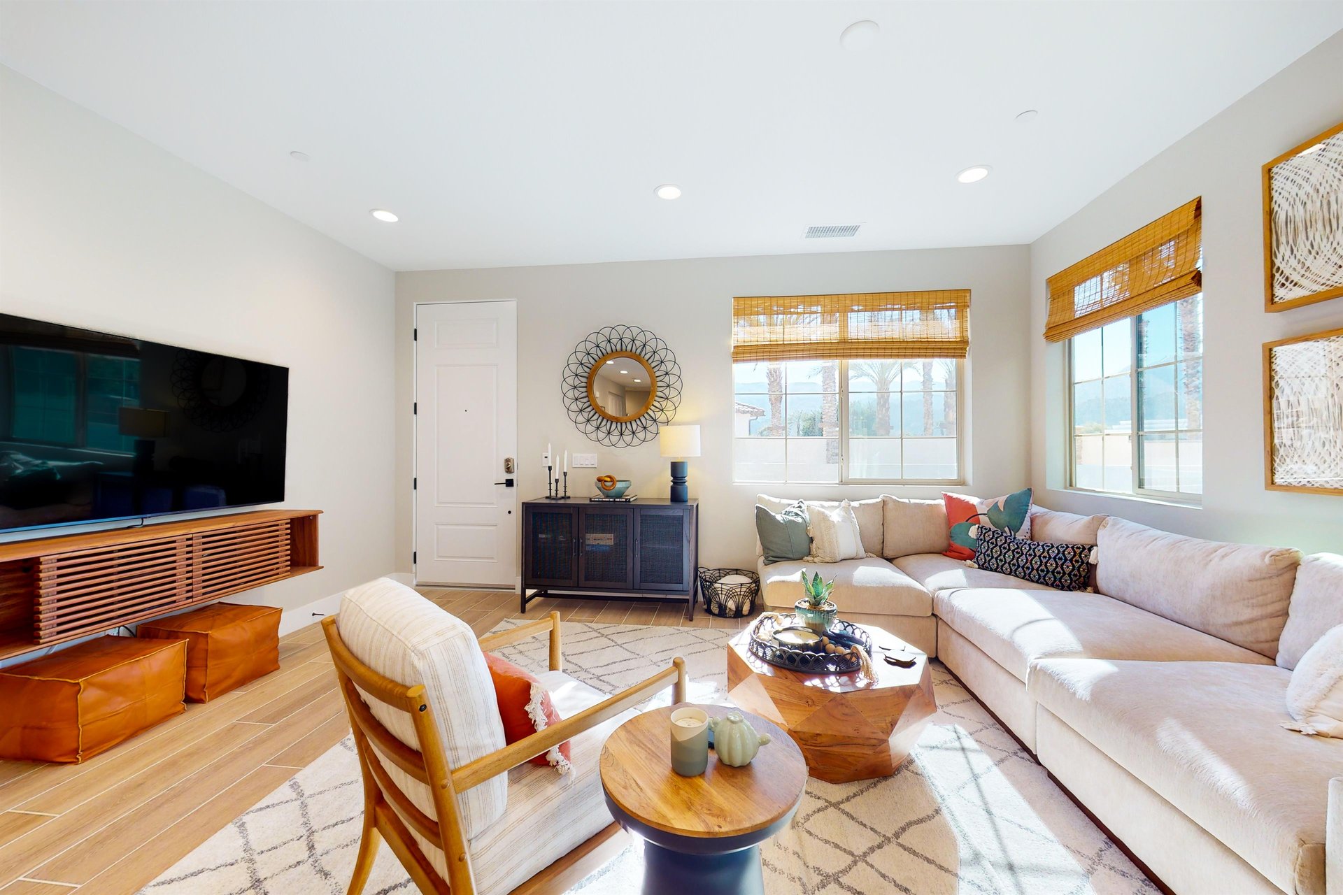 Width1920