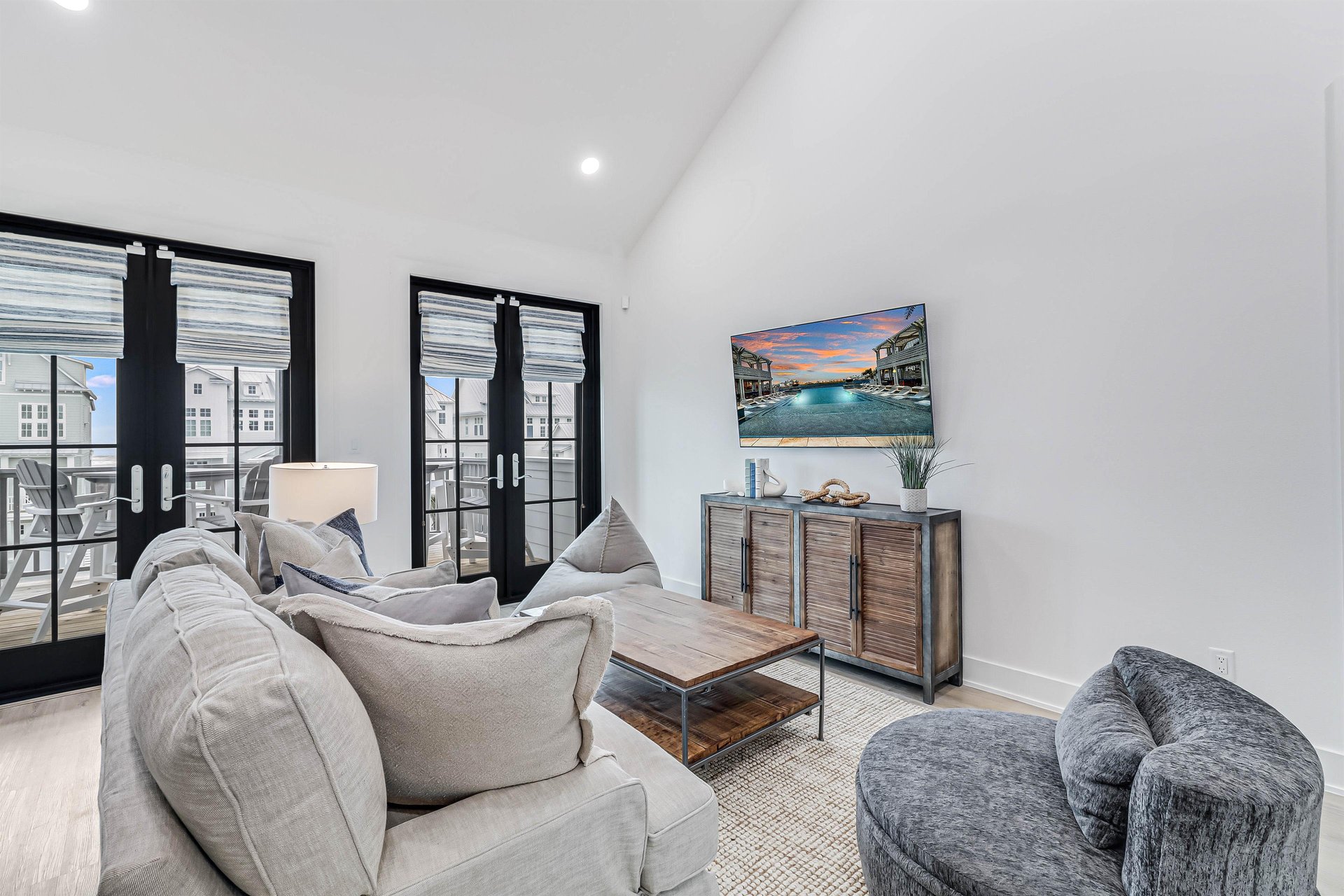 Third Floor Living Room