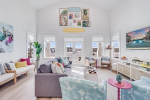 1st Floor, Living Area