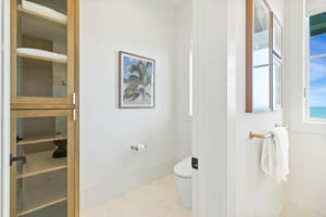 Primary King Bathroom, 3rd Floor