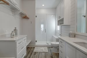 Primary King Bathroom, 3rd Floor