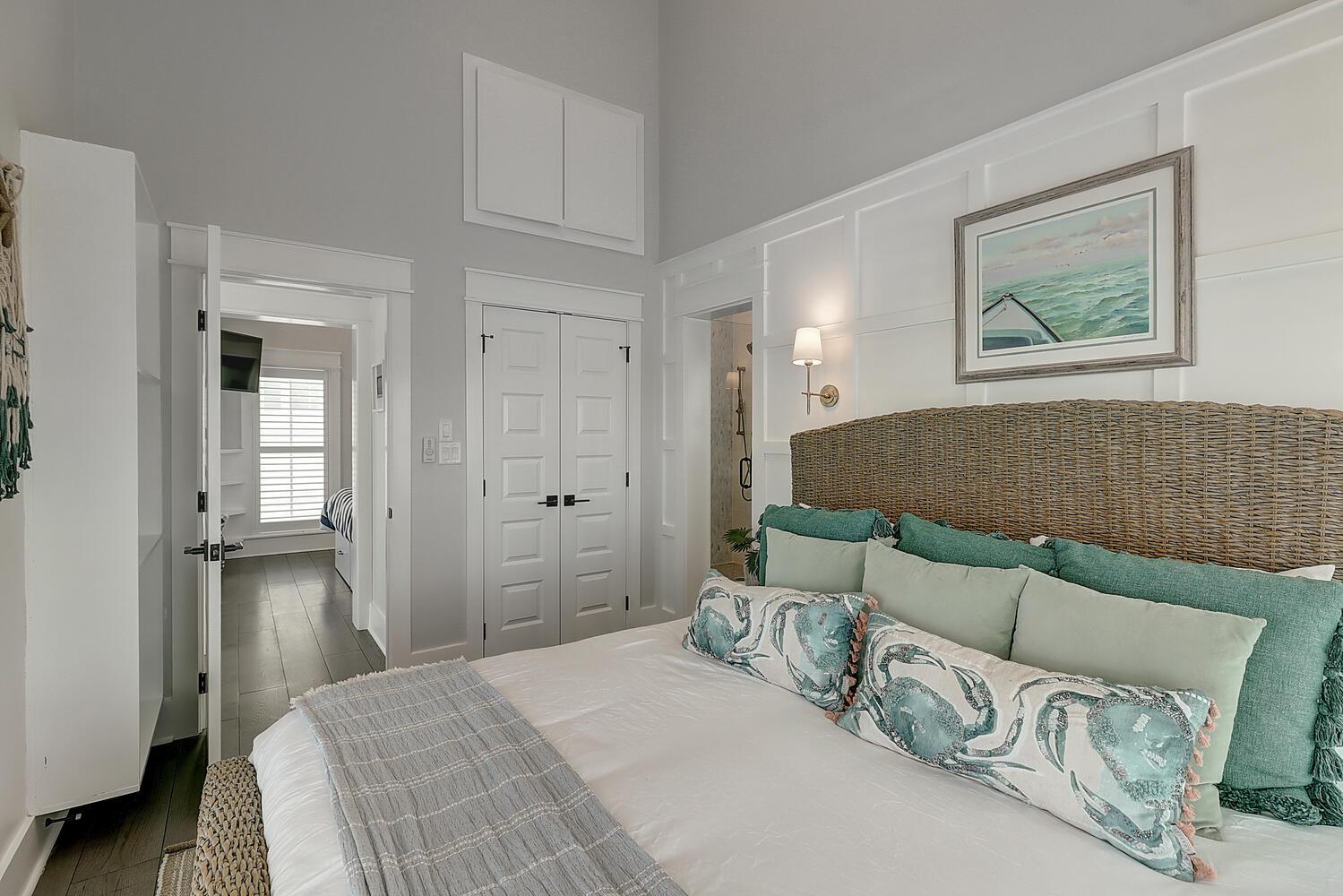 2nd Floor King Primary Suite