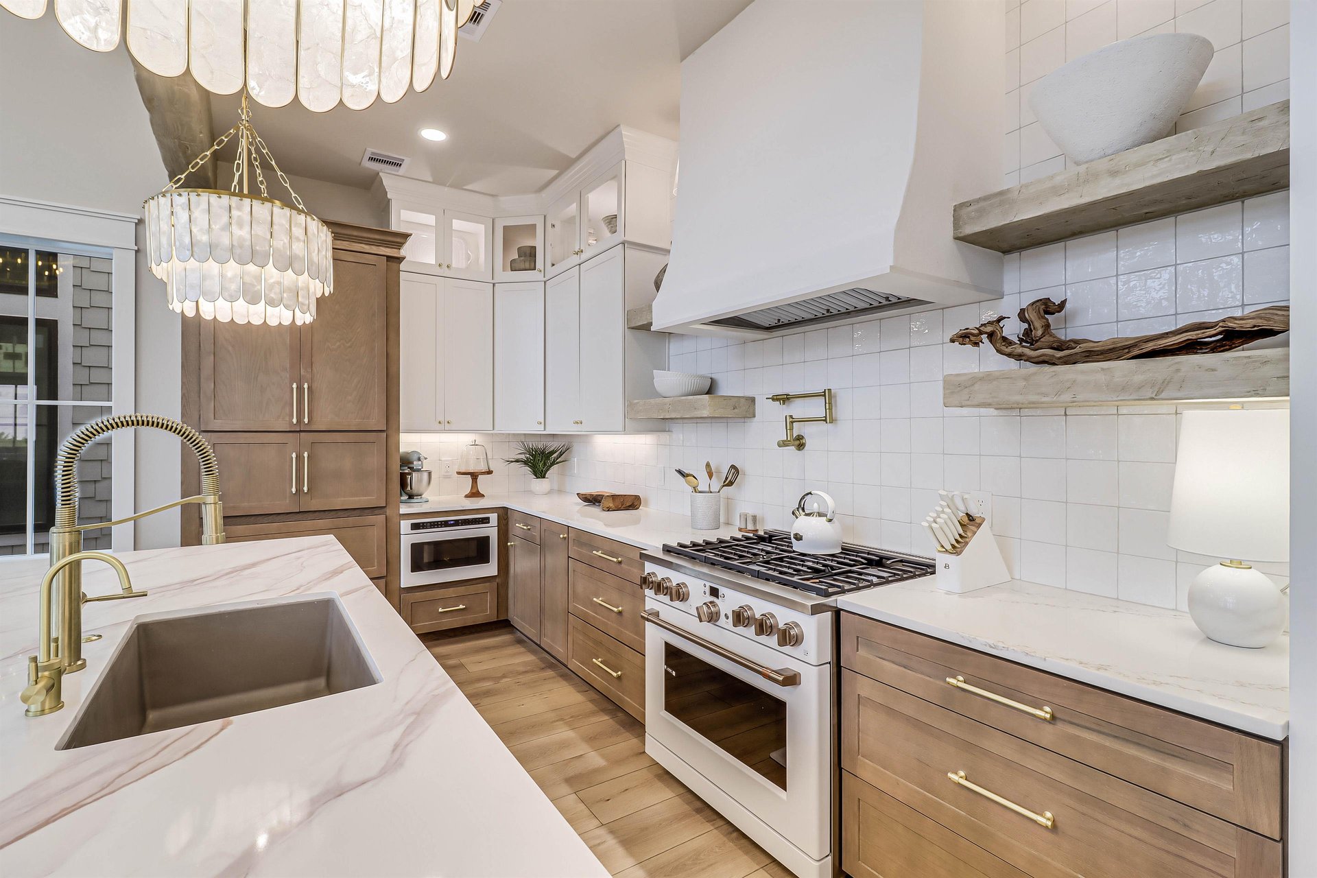 Gourmet Kitchen, 2nd Floor