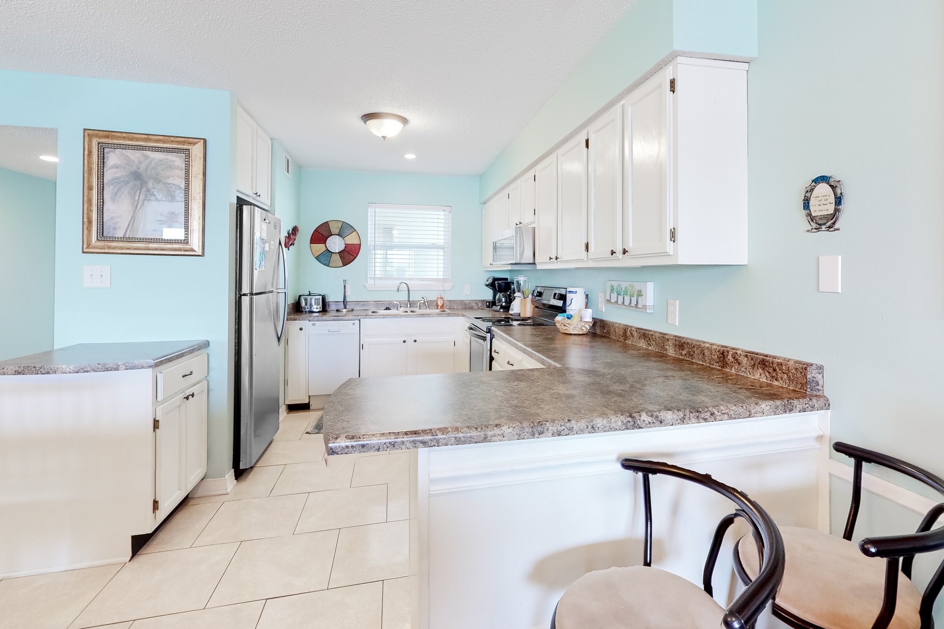 Lagoon Landing 208 6