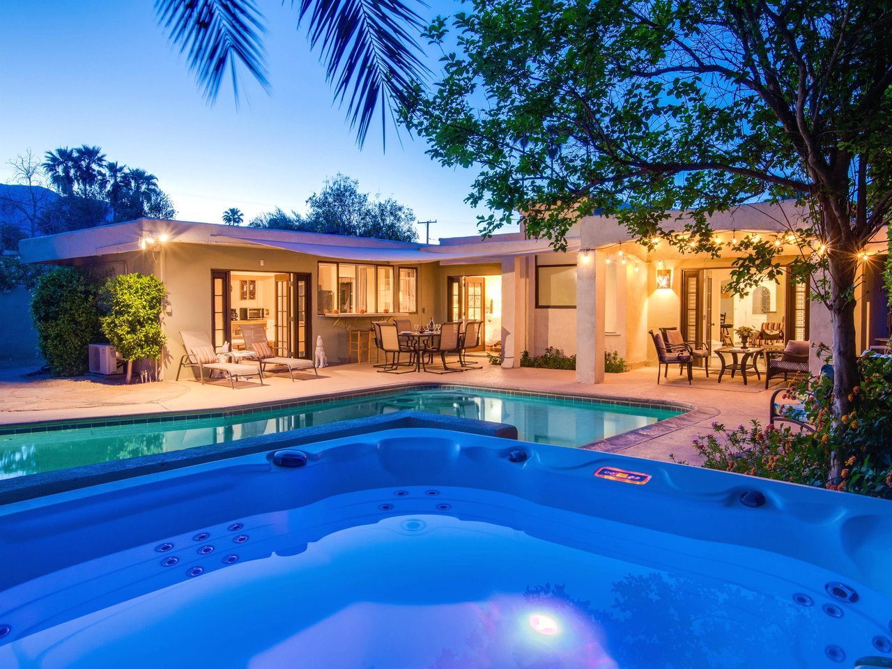 The large pool with integrated spa is fabulous