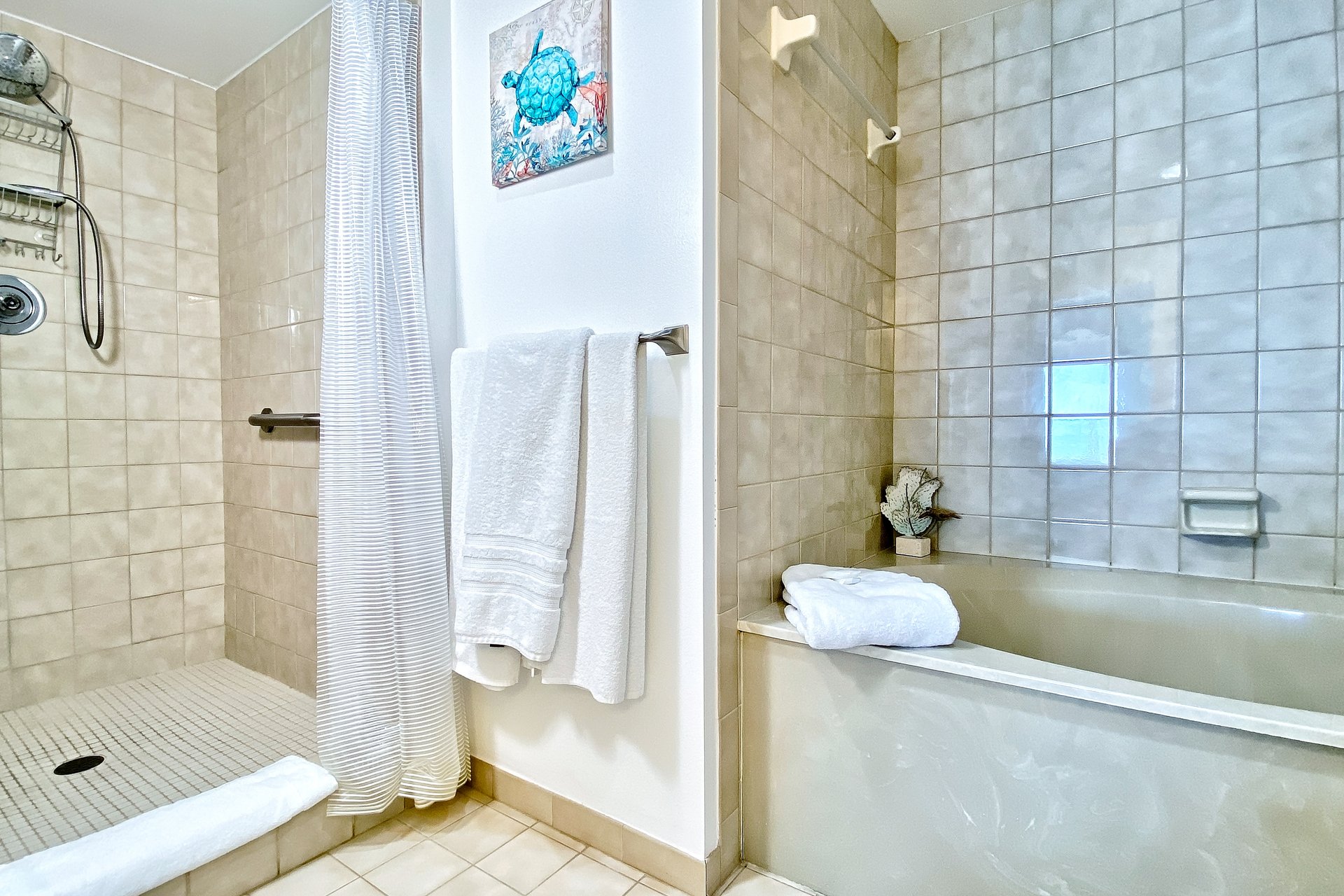 Crescent Beach Club I 16C 13