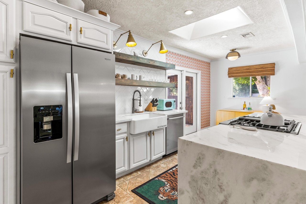 Wellstocked kitchen