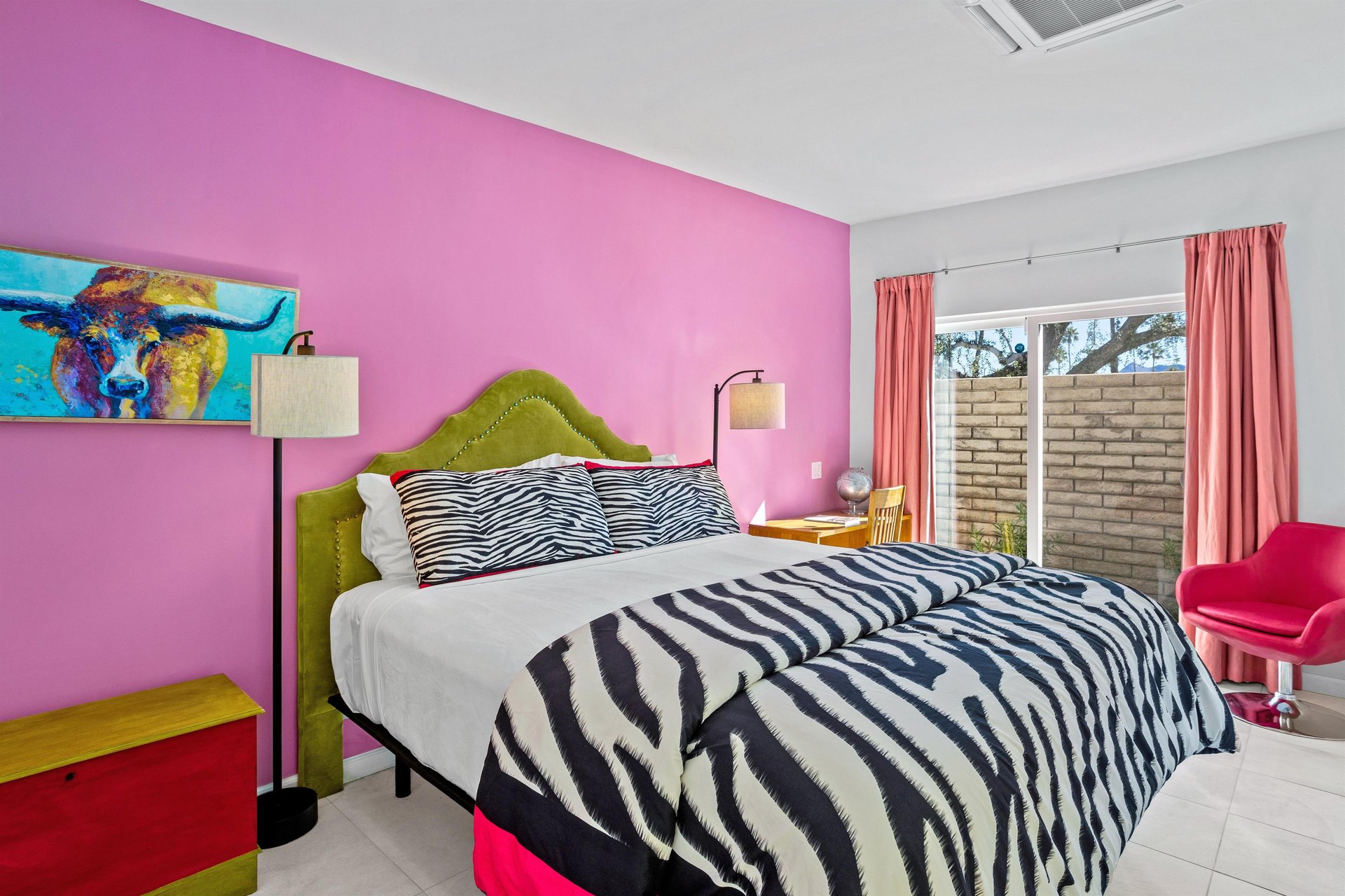 Guest bedroom