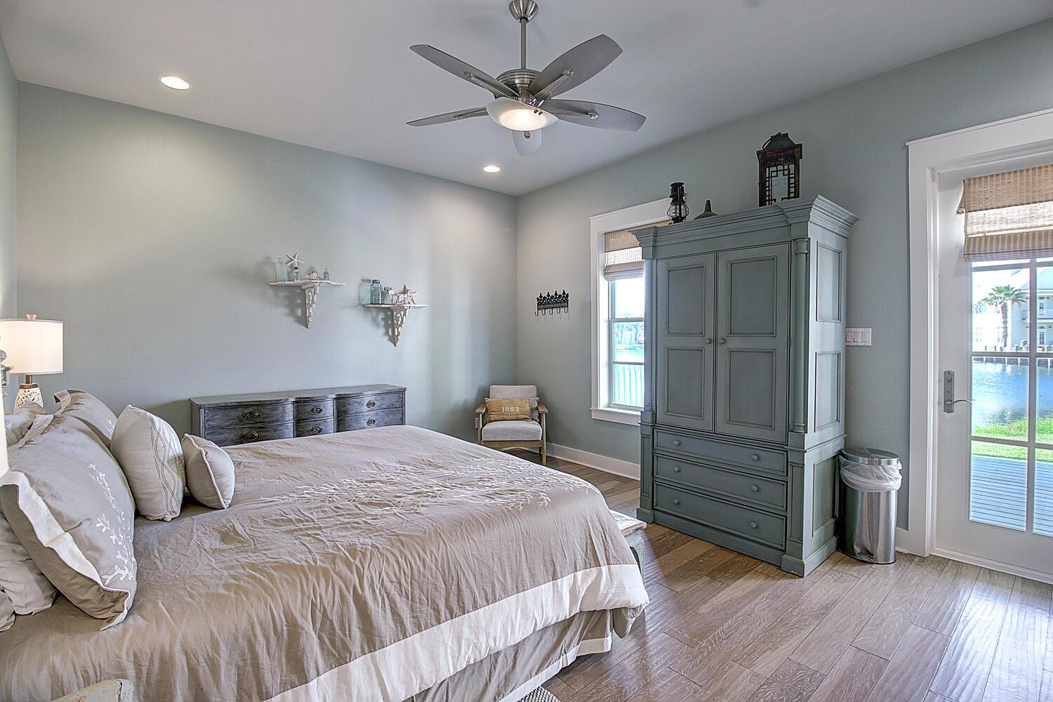 Primary King Suite, 1st Floor