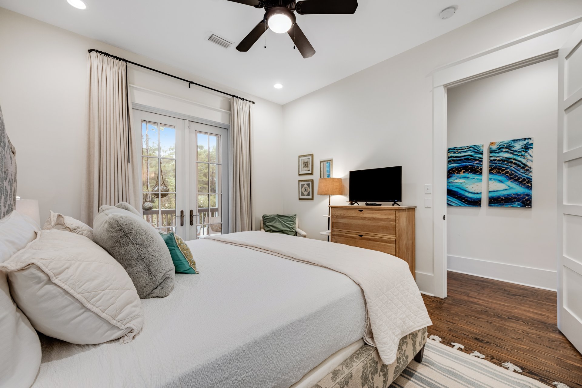 Watercolor  Sunlight Retreat 27