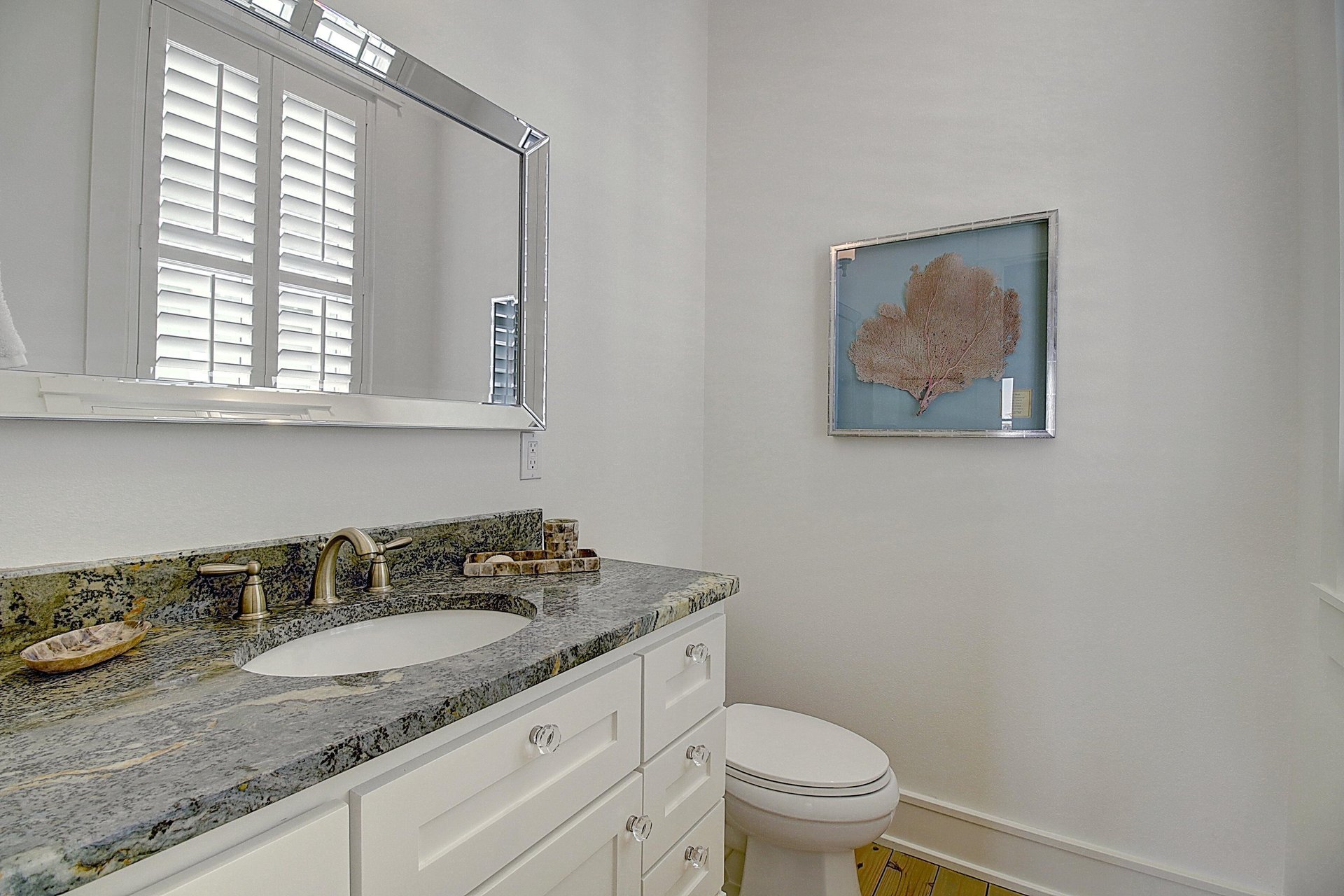 Powder Room, 2nd Floor