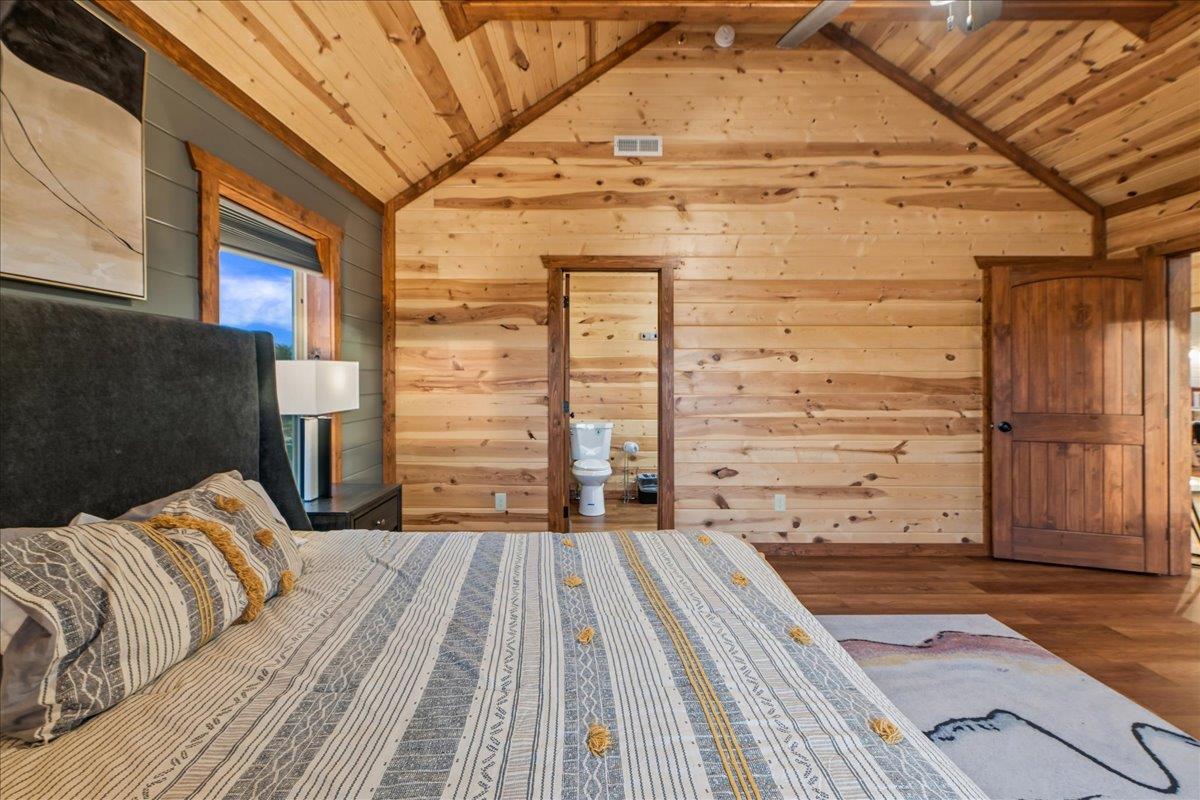 088Bedroom