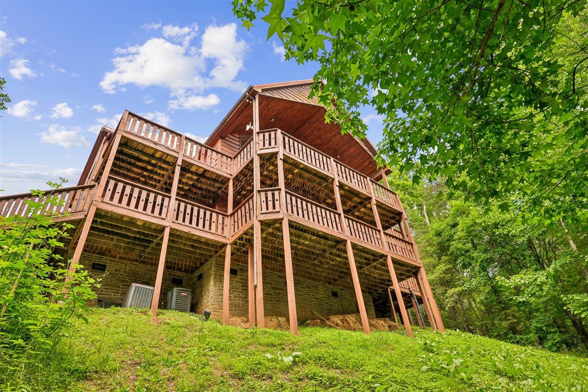 008Side Elevation