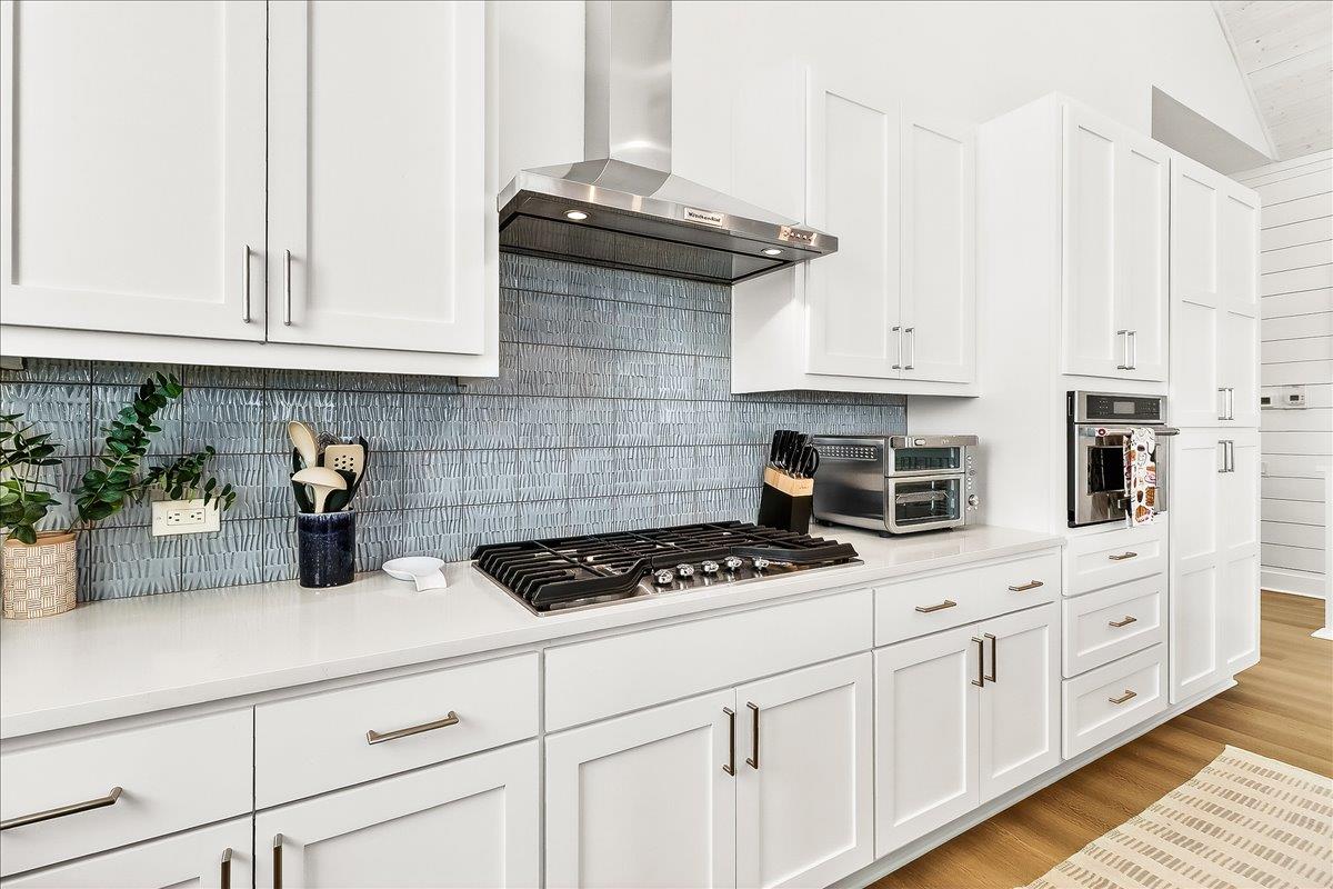 2nd Floor, Kitchen
