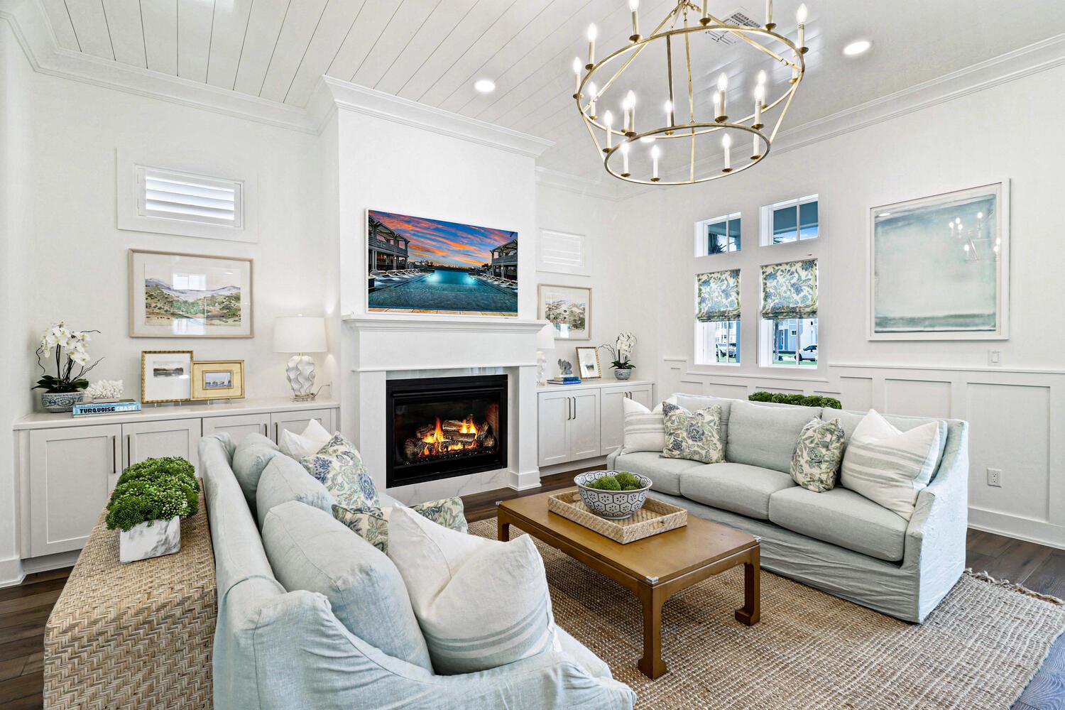 Living Area, 1st Floor